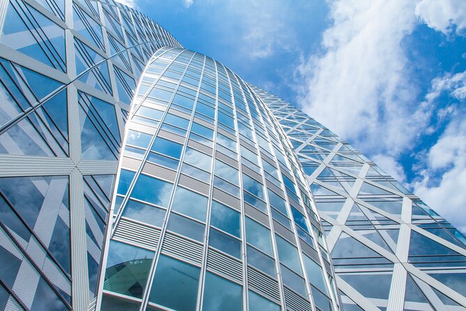 Tokyo Architecture and Contemporary Art Walking Tour with a local guide - Tokyo International Forum: Postmodern Architecture as a City Landmark