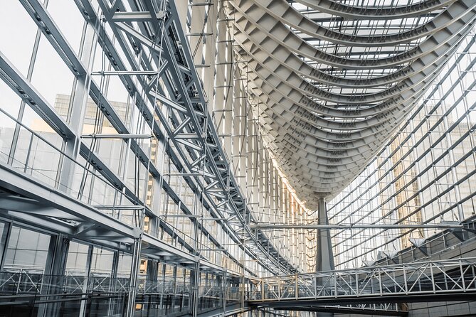 Tokyo Architecture and Contemporary Art Walking Tour with a local guide - Roppongi: The Art Triangle and Museum Power