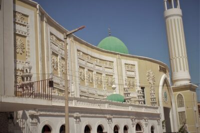 Tour about Art and Architecture in Maputo City - Vila Algarve: Architecture Lessons Tied to the Revolution