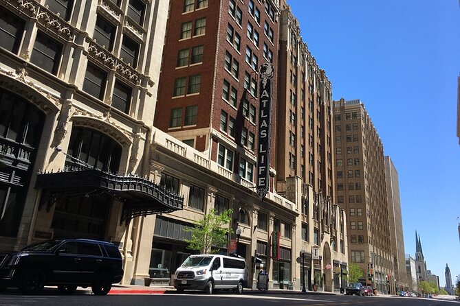 Tulsa Art Deco and Architecture with Expert Guide Walking Tour - The Deco District Walk: How the Guide Explains Style Changes