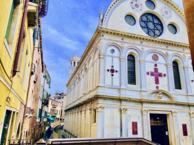 Venice Art and Architecture Private Walking Tour - Meeting at Campo San Bartolomeo and how the 2 hours are paced