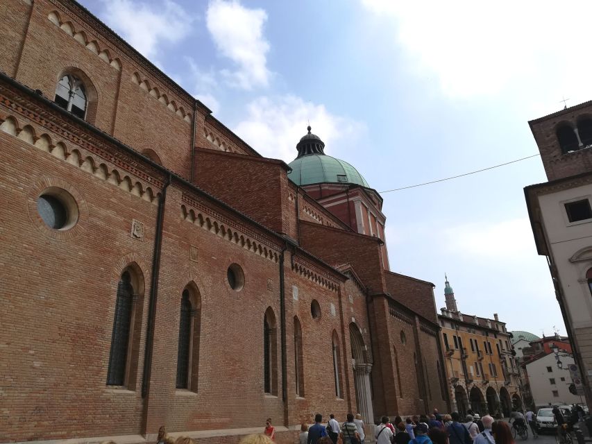 Vicenza: Palladian Architecture Private Walking Tour - Chiericati Palace: The Palladian Staircase and Loggias Moment
