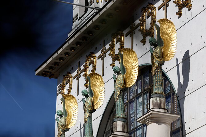 Vienna's Hills Private tour: Nature & Hidden Architectural Jewels - Kuffner Observatory: WWII-era science in a former observatory