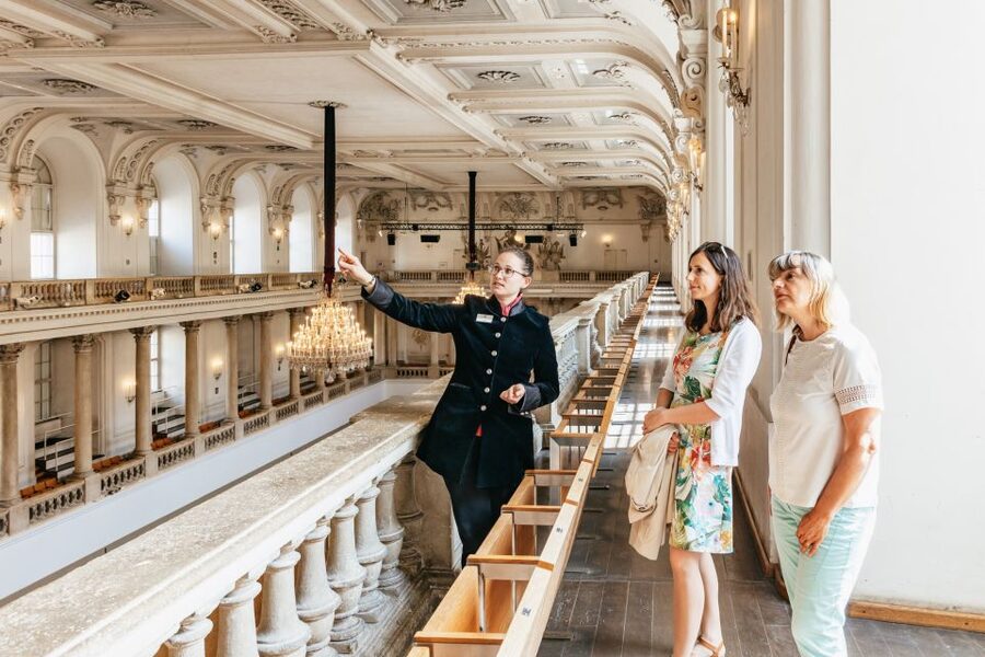 Vienna: Spanish Riding School Guided Architectural Tour - Up into the attic: the 250-year-old roof structure you can see