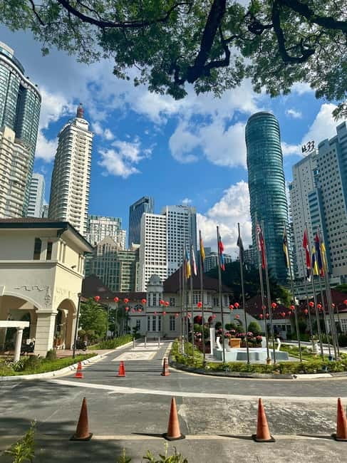 Walk & Discover KL’s Architectural and Heritage Gems - Le Nouvel Building: The City’s Modern Chapter in Context