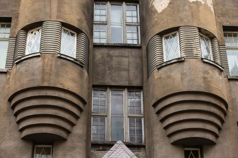 Walking Tour of Riga's Beautiful Art Nouveau Architecture - Alberta Street: the 20-minute stretch that teaches you how to look