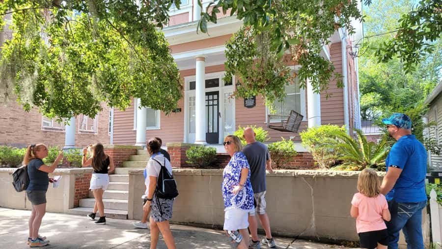 Wilmington History and Architecture Tour - First Stop: Front Street Inn and Getting Oriented